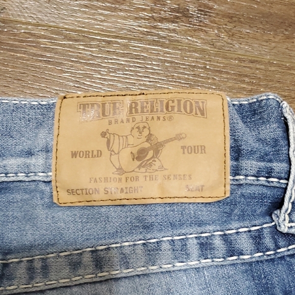 True Religion Blue Straight Leg Jeans for Effortless Style - Picture 9 of 10